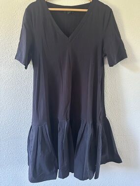 COS Black Short-Sleeve V-Neck Mini Dress